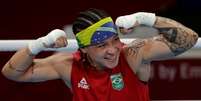 Beatriz Ferreira comemora vitória nas quartas de final do torneio feminino de boxe na Tóquio-2020
03/08/2021 REUTERS/Ueslei Marcelino  Foto: Reuters