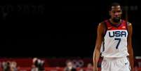Kevin Durant durante partida entre Estados Unidos e Austrália pelas semifinais do torneio de basquete dos Jogos Olímpicos Tóquio 2020
05/08/2021 Geoff Burke-USA TODAY Sports  Foto: Reuters