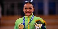 Rebeca Andrade foi conquistou duas medalhas inéditas para o Brasil na Olimpíada de Tóquio (Foto: LOIC VENANCE / AFP)  Foto: LANCE!