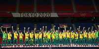 Brasil superou a Espanha e conquistou sua segunda medalha de ouro no futebol masculino (Foto: Anne-Christine POUJOULAT / AFP)  Foto: Lance!