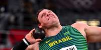 Darlan Romani foi um dos atletas a receber o diploma olímpico  Foto: Reuters / BBC News Brasil