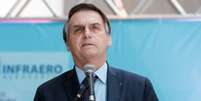 Jair Bolsonaro quer dificultar a suspensão de posts de influenciadores de direita   Foto: Alan Santos/PR / Tecnoblog