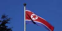 Bandeira da Coreia do Norte em Genebra
02/10/2014 REUTERS/Denis Balibouse  Foto: Reuters