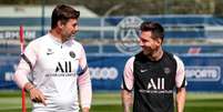 Mauricio Pochettino terá que aguardar para usar Lionel Messi no PSG (Foto: Divulgação / Site oficial do PSG)  Foto: Lance!