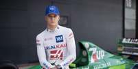 Recentemente, Mick Schumacher pilotou a Jordan do primeiro teste do pai na F1   Foto: Haas F1 Team / Grande Prêmio