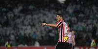 Calleri usou a camisa 12 em sua última passagem (Foto: LUIS ACOSTA / AFP)  Foto: Lance!