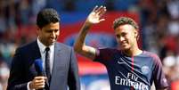 Neymar durante apresentação oficial ao Paris St Germain em 2017
05/08/2017 REUTERS/Christian Hartmann  Foto: Reuters