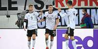 Jogadores da seleção alemã comemoram gol na vitória desta quinta-feira  Foto: Reprodução/@dfb.de
