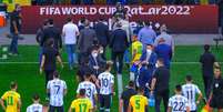 Jogo do Brasil e Argentina paralisado devido atuações irregulares de jogadores argentinos   Foto:  MARCELLO ZAMBRANA/AGIF / Estadão Conteúdo