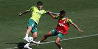 Gustavo Gómez e Rony durante treinamento na Academia de Futebol. (Foto: Cesar Greco/Palmeiras)  Foto: Lance!