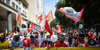 Protesto contra Bolsonaro na Praça Mauá, no Rio de Janeiro, nesta terça-feira Ide Gomes Framephoto Estadão Conteúdo  Foto:  Ide Gomes  / Framephoto Estadão Conteúdo