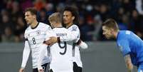 Alemães golearam islandeses pelas Eliminatórias (Foto: ODD ANDERSEN / AFP)  Foto: Lance!