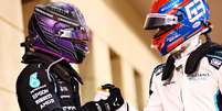 Lewis Hamilton saudou seu novo companheiro de equipe, George Russell   Foto: Lewis Hamilton/Twitter / Grande Prêmio