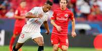 Gols da partida foram marcados em cobranças de pênalti no primeiro tempo (Foto: Reprodução/SevillaFC)  Foto: Lance!