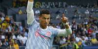 Cristiano Ronaldo comemora gol na derrota do Manchester United nesta terça-feira Denis Balibouse Reuters  Foto: Denis Balibouse  / Reuters