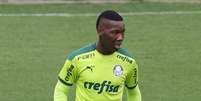 Patrick de Paula no treino desta quarta-feira no Palmeiras; jogador escapou de punição  Foto: Cesar Greco/Palmeiras