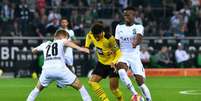 Borussia Mönchengladbach conquistou sua segunda vitória no Campeonato Alemão (Foto: UWE KRAFT / AFP)  Foto: Lance!