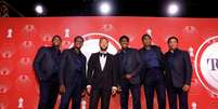 John Legend e o elenco de 'Ain't Too Proud' no Tony Awards  Foto: Andrew Kelly  / Reuters