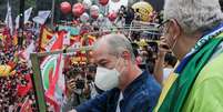 Ciro Gomes durante protesto contra Bolsonaro realizado na Avenida Paulista  Foto: Guilherme Gandolfi / Futura Press