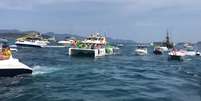 Políticos e apoiadores do presidente Jair Bolsonaro fizeram na tarde deste domingo, 3, uma 'barqueata' no mar de Angra dos Reis.  Foto: Reprodução/Twitter / Estadão