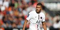 Kylian Mbappé durante partida do Paris St Germain contra o Stade Rennais pelo Campeonato Francês
03/10/2021 REUTERS/Stephane Mahe  Foto: Reuters