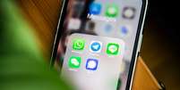 Telegram e Signal: quantidade de downloads aumenta durante a queda do WhatsApp no come&ccedil;o da semana   Foto: Adem AY / Unsplash / Tecnoblog