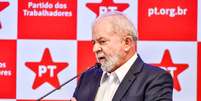 Lula em entrevista coletiva realizada em Brasília 
(08/10/2021)   Foto: Antonio Molina / Estadão Conteúdo