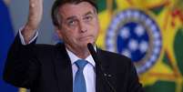 Bolsonaro nega ter culpa pela crise: 'Ache um cara melhor'
  Foto: EPA / Ansa - Brasil