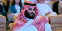 Mohammed bin Salman pagou cerca de R$ 2 ,2 bilhões para ter controle do time inglês e teria interesse em equipes da América do Sul-F(oto: Fayez Nureldine/AFP)  Foto: Lance!