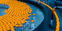 Frascos com doses pedi&aacute;tricas da vacina Pfizer-BioNTech contra Covid-19
Pfizer/Divulga&ccedil;&atilde;o via REUTERS  Foto: Reuters