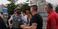 Caminhoneiros durante protesto em Santos  Foto: Amanda Perobelli / Reuters