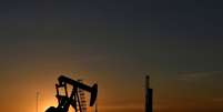 Bomba de petr&oacute;leo em Midland, no Texas, EUA. 
22/08/2018 
REUTERS/Nick Oxford  Foto: Reuters