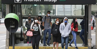 Anúncio de que São Paulo não teve nenhuma morte por covid-19 em 24 horas é simbólico, mas deve ser colocada em perspectiva e contextualizada  Foto: Getty Images / BBC News Brasil