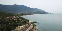 As praias do Perequê, atingidas pela invasão do mar, receberão novas faixas de areia  Foto: Prefeitura de Ilhabela/Divulgação / Estadão