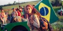 Luana (Patrícia Pillar) se dividia entre a luta pela terra e o amor por um rico fazendeiro  Foto: Divulgação/TV Globo