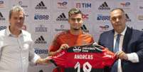 Andreas chegou ao Flamengo muito badalado; agora, vive indefinição  Foto: site do Fla