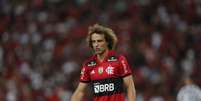 O zagueiro David Luiz em ação na partida entre Flamengo e Santos (Foto: Gilvan de Souza/Flamengo)  Foto: Lance!