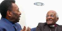 Pelé se despede de Desmond Tutu: 'Líder inspirador que lutou contra o racismo'.  Foto: Pelé Instagram / Estadão