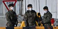 militares sul-coreanos na fronteira com a coreia do norte  Foto: Getty Images / BBC News Brasil