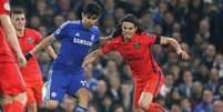 Cavani e Diego Costa se enfrentaram em um Chelsea e PSG pela Champions de 2015 (Foto: Jean Catuffe/Getty Images)  Foto: Lance!