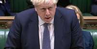 Boris Johnson foi ao Parlamento e pediu desculpas por festa com funcionários durante lockdown  Foto: EPA / Ansa - Brasil