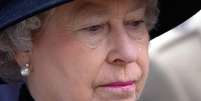 Rainha também chora: Elizabeth sofre pela família  Foto: Reprodução/TV/BBC