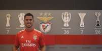 Gabriel Pires pertence ao Benfica (Foto: Divulgação/Benfica)  Foto: Lance!