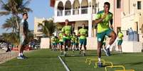 Palmeiras treinou na área externa do hotel em Abu Dhabi (Foto: Fabio Menotti/Palmeiras)  Foto: Lance!