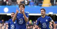 Marcos Alonso marcou o gol da vit&oacute;ria do Chelsea  Foto: Paul Childs / Reuters
