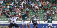 Santos e Guarani ficaram no empate em 1 a 1 em campinas (Foto: Thomaz Marostegan/Guarani FC)  Foto: Lance!