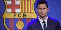 Messi exigiu a contratação de Sadio Mané pelo Barcelona (Foto: PAU BARRENA / AFP)  Foto: Lance!
