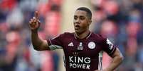 Tielemans está na mira de alguns dos gigantes da Europa (Foto: MATTHEW CHILDS / POOL / AFP)  Foto: Lance!