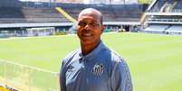 Orlando Ribeiro é o novo técnico do Sub-20 do Santos (Foto: Pedro Ernesto Guerra Azevedo/Santos)  Foto: Lance!