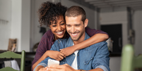 Saiba se personalidade iguais podem dar certo como casal  Foto: Shutterstock / Alto Astral